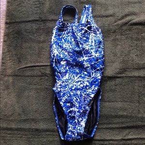 🌺Gifted🌺 Speedo one piece worn approx 3-5 times